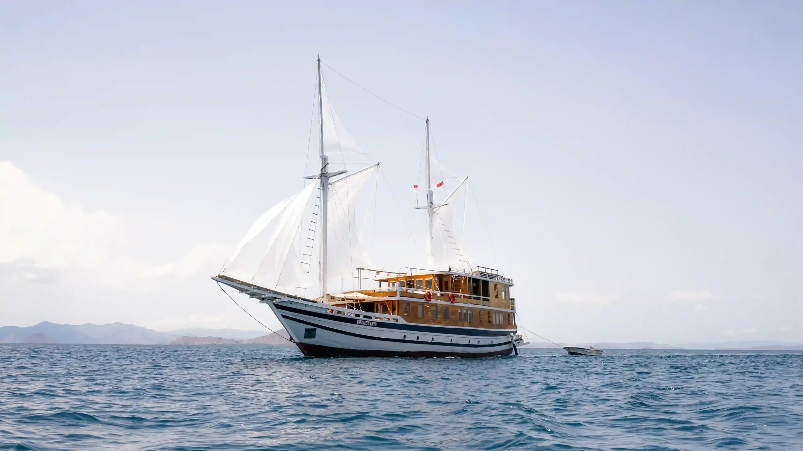 Catnazse Liveaboard Boat Charter | Komodo Tour | Komodo Island Tour | Bali Premium Trip