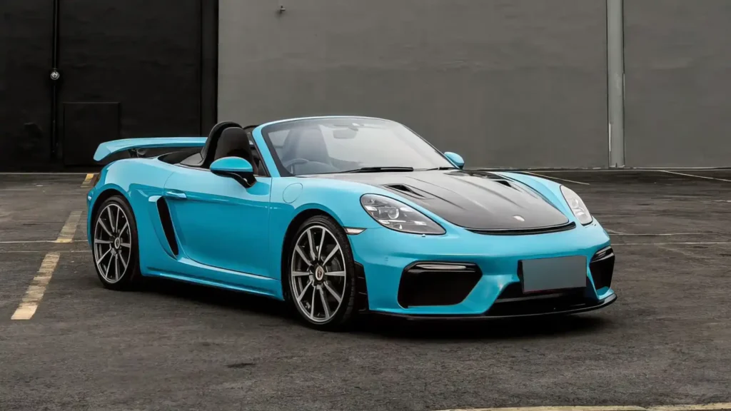 Porsche GT4