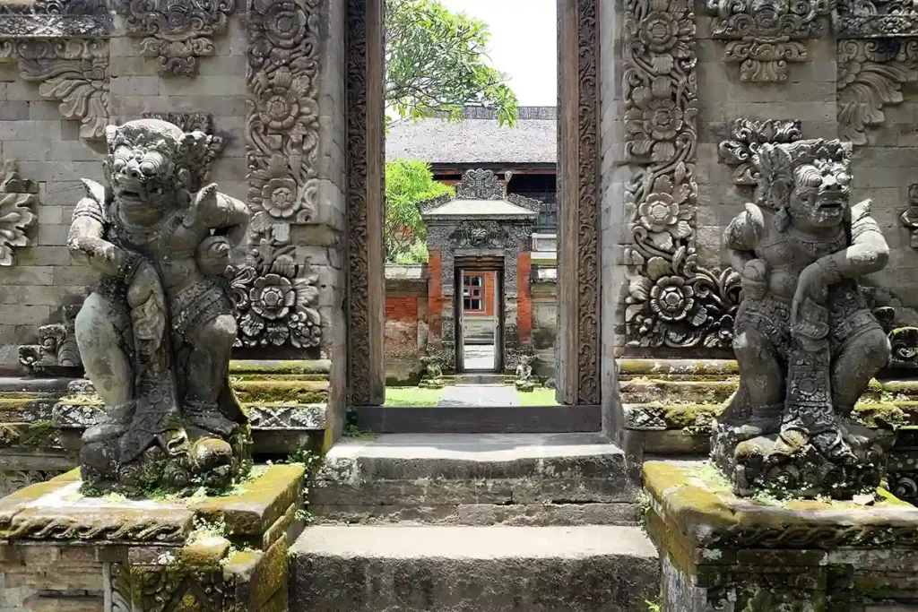 Museum Bali (Source: Wikimedia Commons)