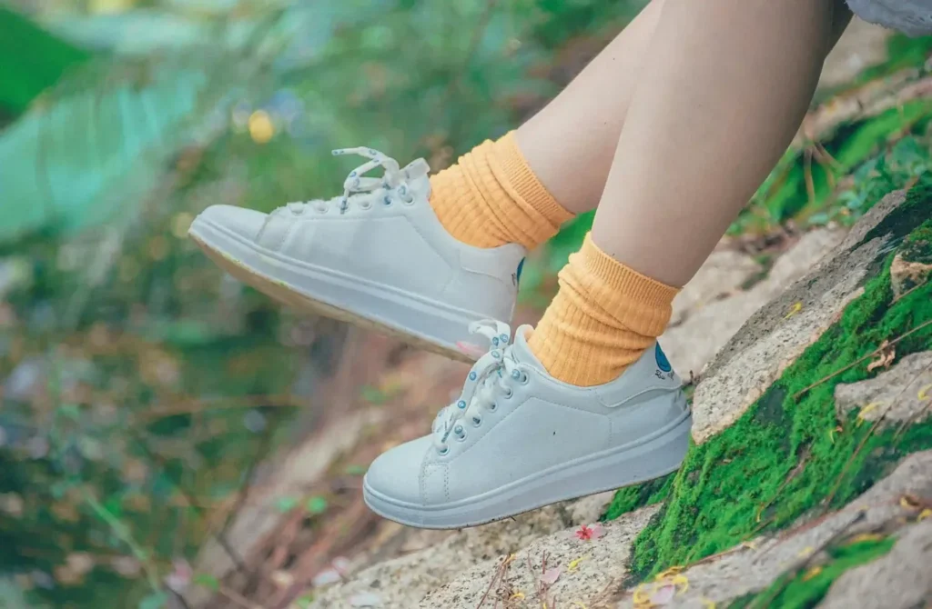 Comfortable Footwear (Source: Pexels)