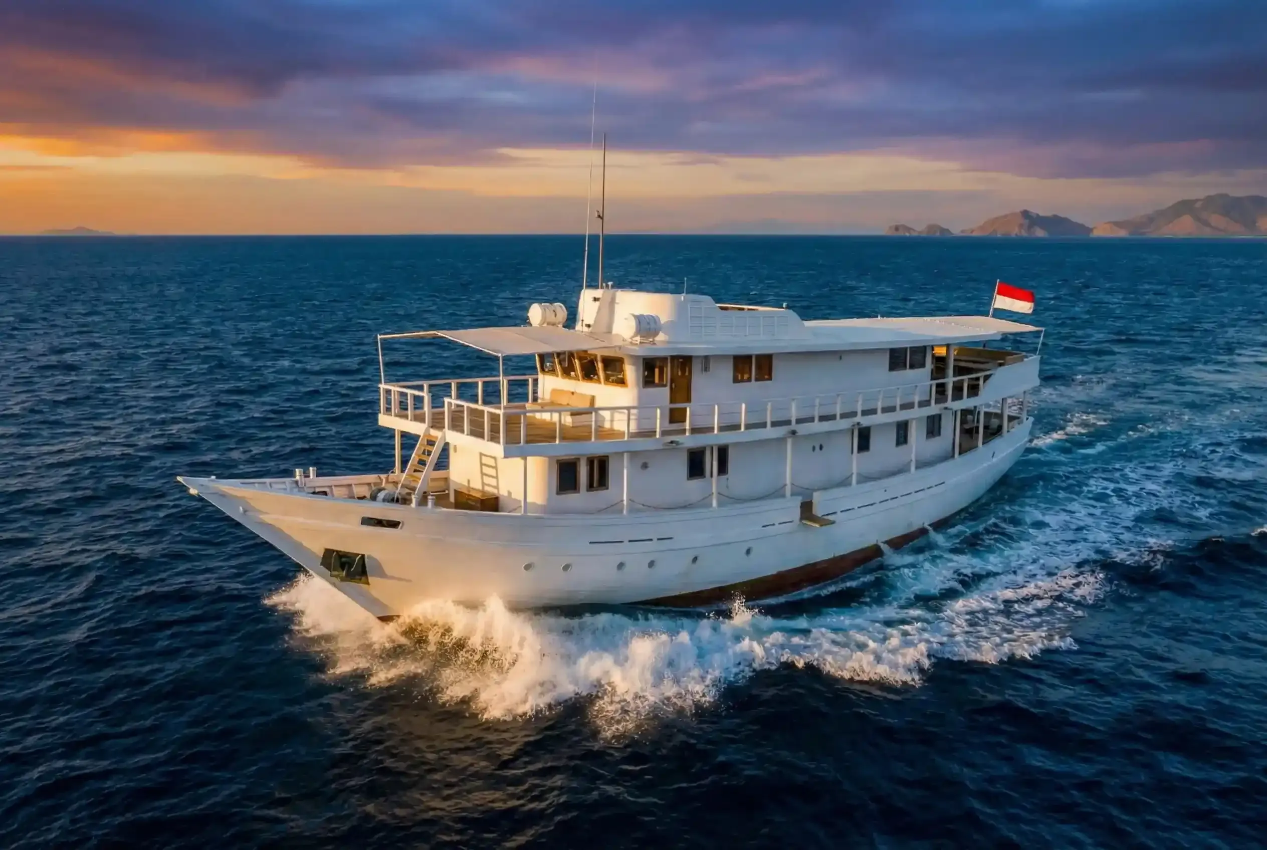 Komodo Prestige by Komodo Luxury | Bali Premium Trip