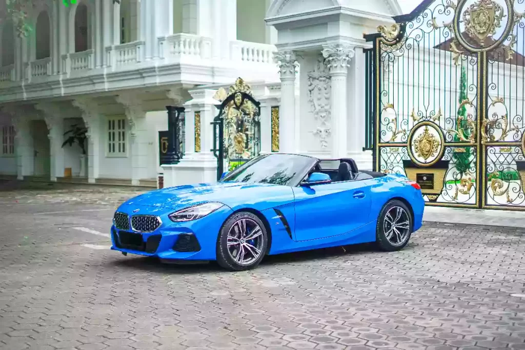 BMW Z4 Blue - BaliPremium Trip