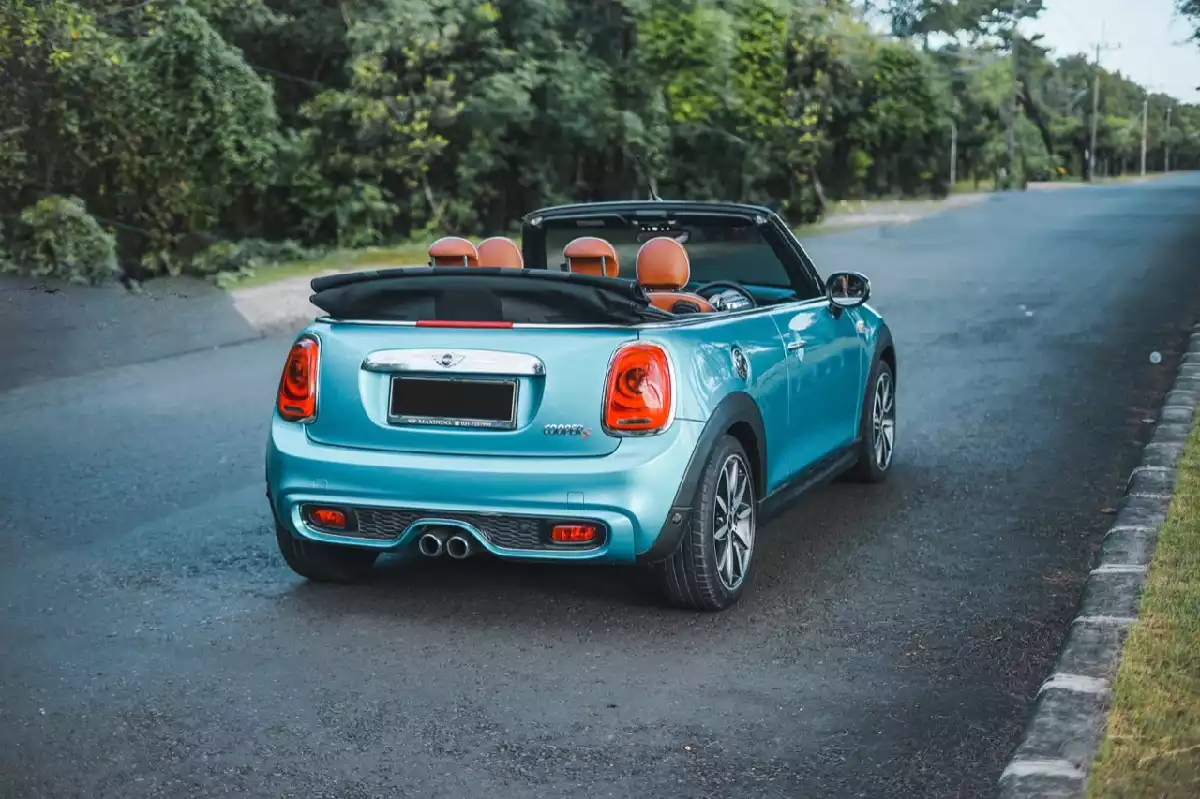 Mini Cooper - BaliPremium Trip