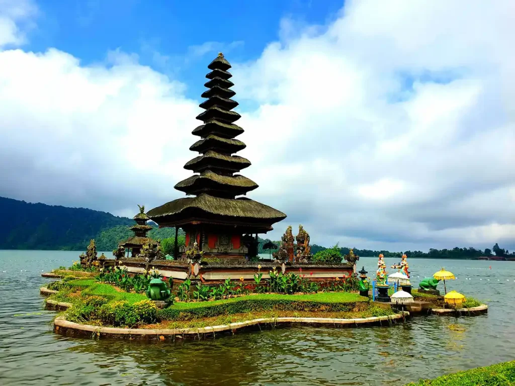 Bedugul Tour | Ulun Danu Beratan | Bali Premium Trip