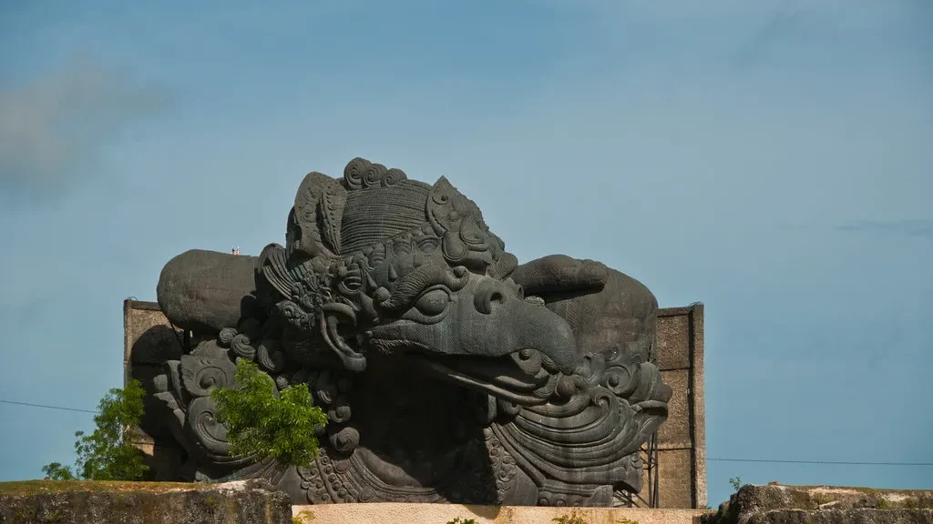 Garuda Wisnu Kencana (source: flickr)