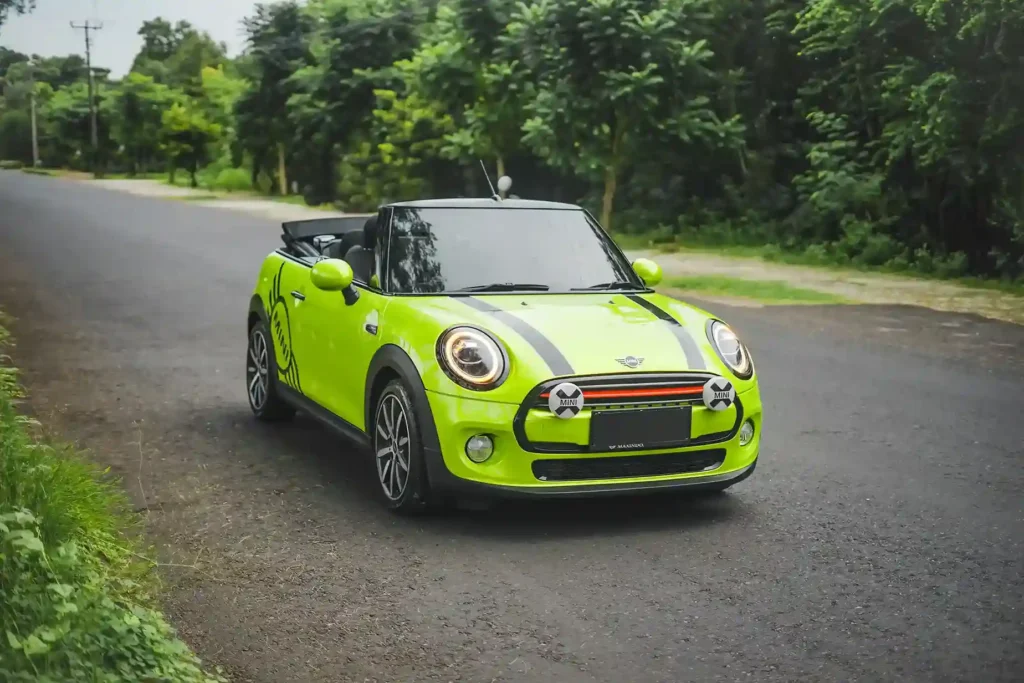 Eksterior Sewa MINI Cooper Cabrio Green | Tour Bali Lepas Kunci | Bali Premium Trip