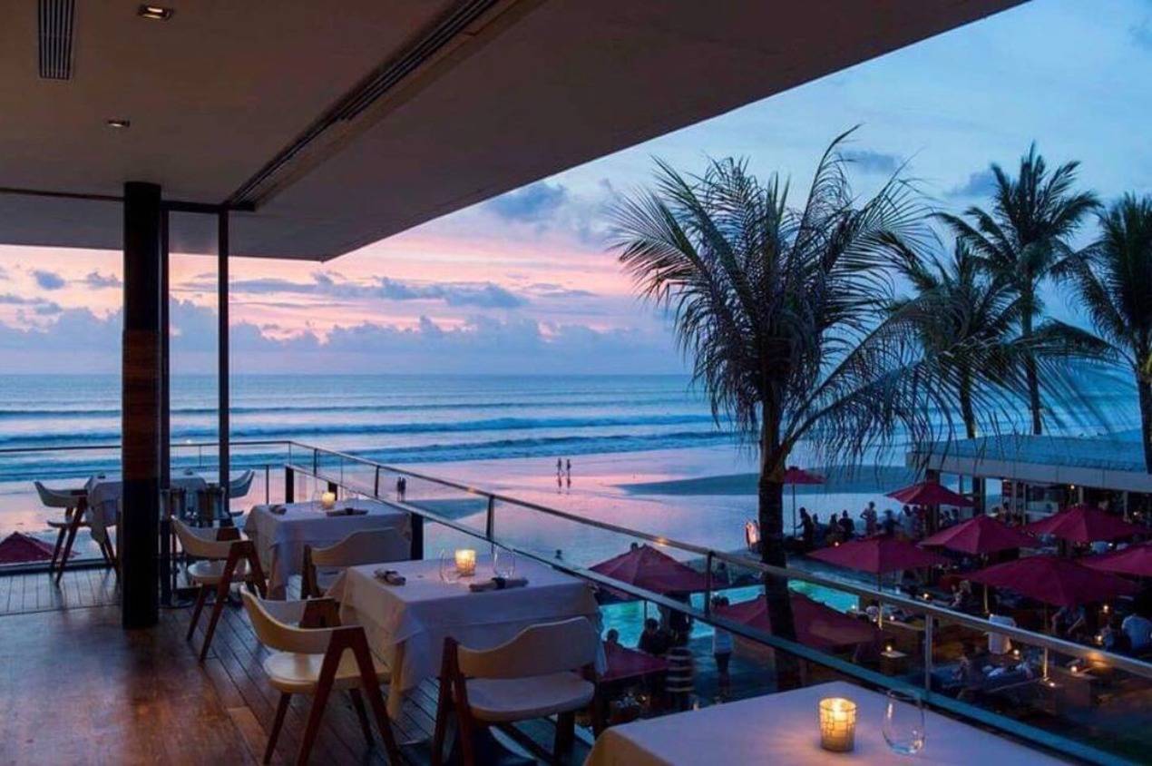 Mejekawi | Tempat Dinner Romantis di Bali (source: instagram.com/mejekawi)