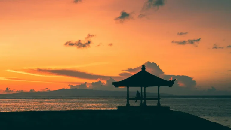 Pantai Sanur (Sumber: pexels.com)