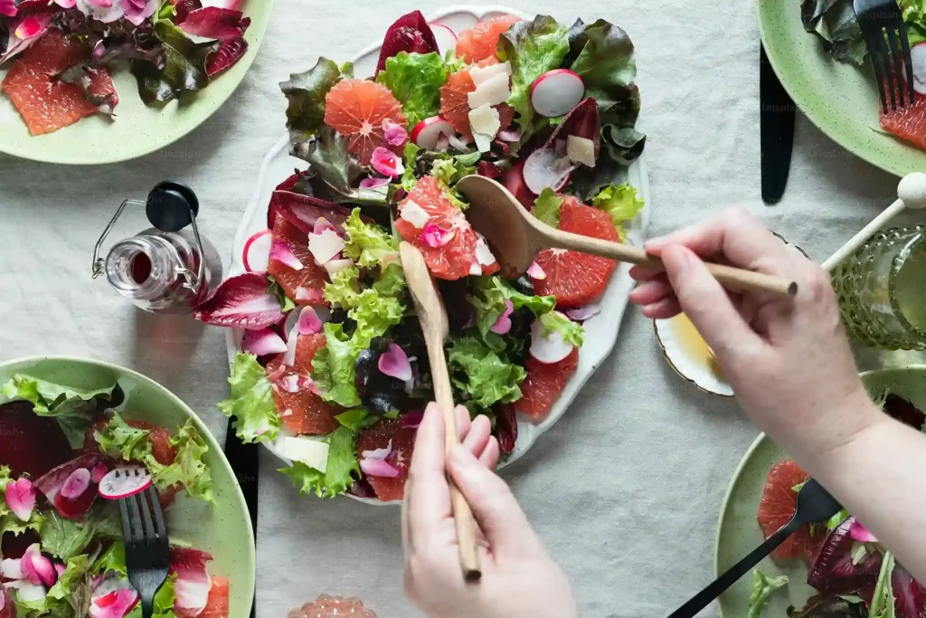 Restoran vegetarian di bali (sumber: unsplash.com/olivie-strauss)