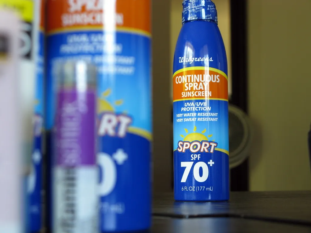 Sunscreen (Sumber Flickr)