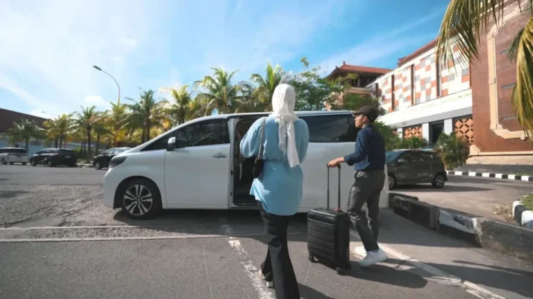 Alphard Rental in Bali