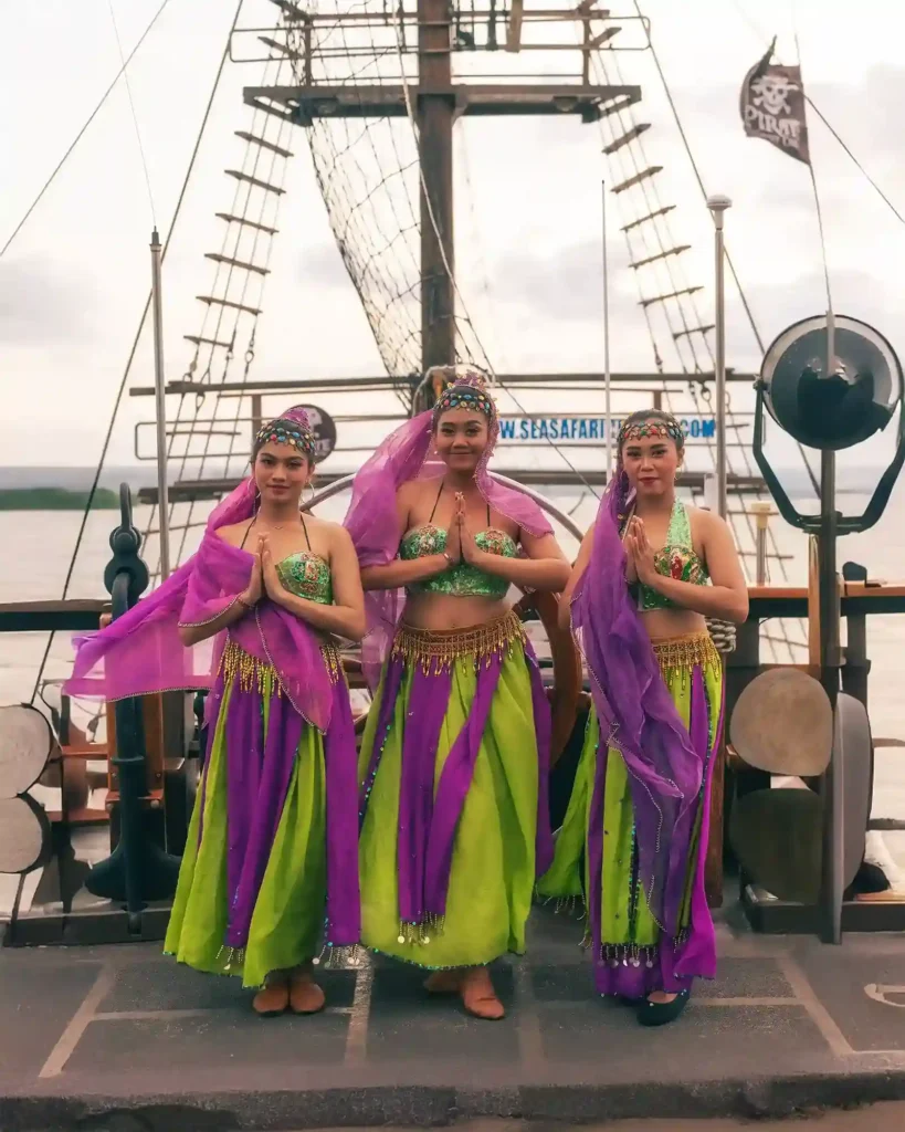 Bali Day Cruise | Bali Cruise Packages | Bali Premium Trip
