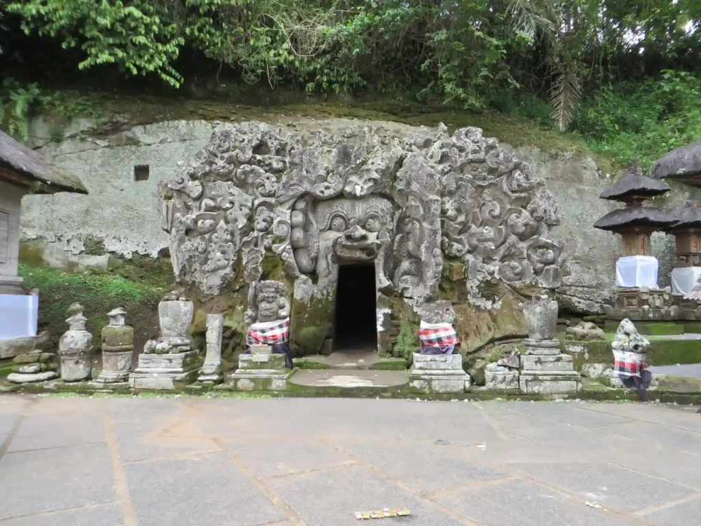 Penglipuran Tour | Pura Goa Gajah | Bali Premium Trip